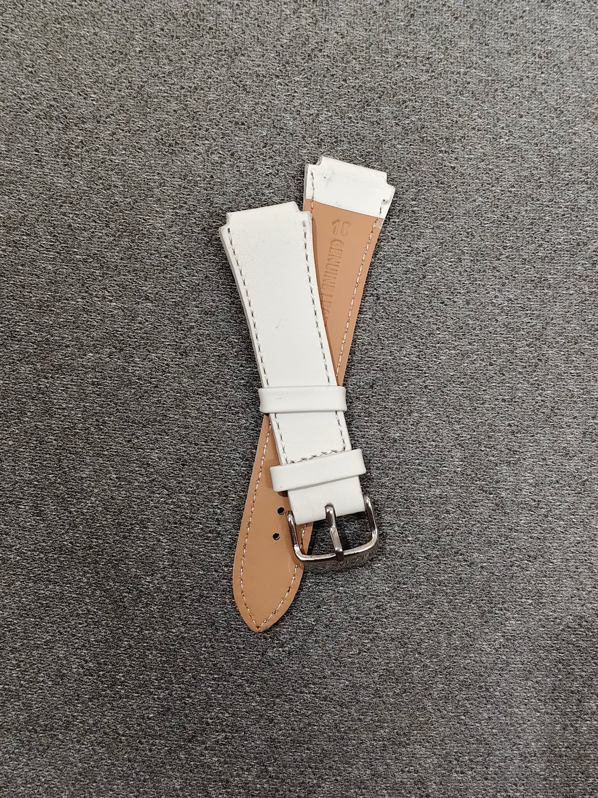 White 18mm to 22mm genuine leather strap for Casio AE1200, A158, A159, and A168, with tan lining and silver buckle.