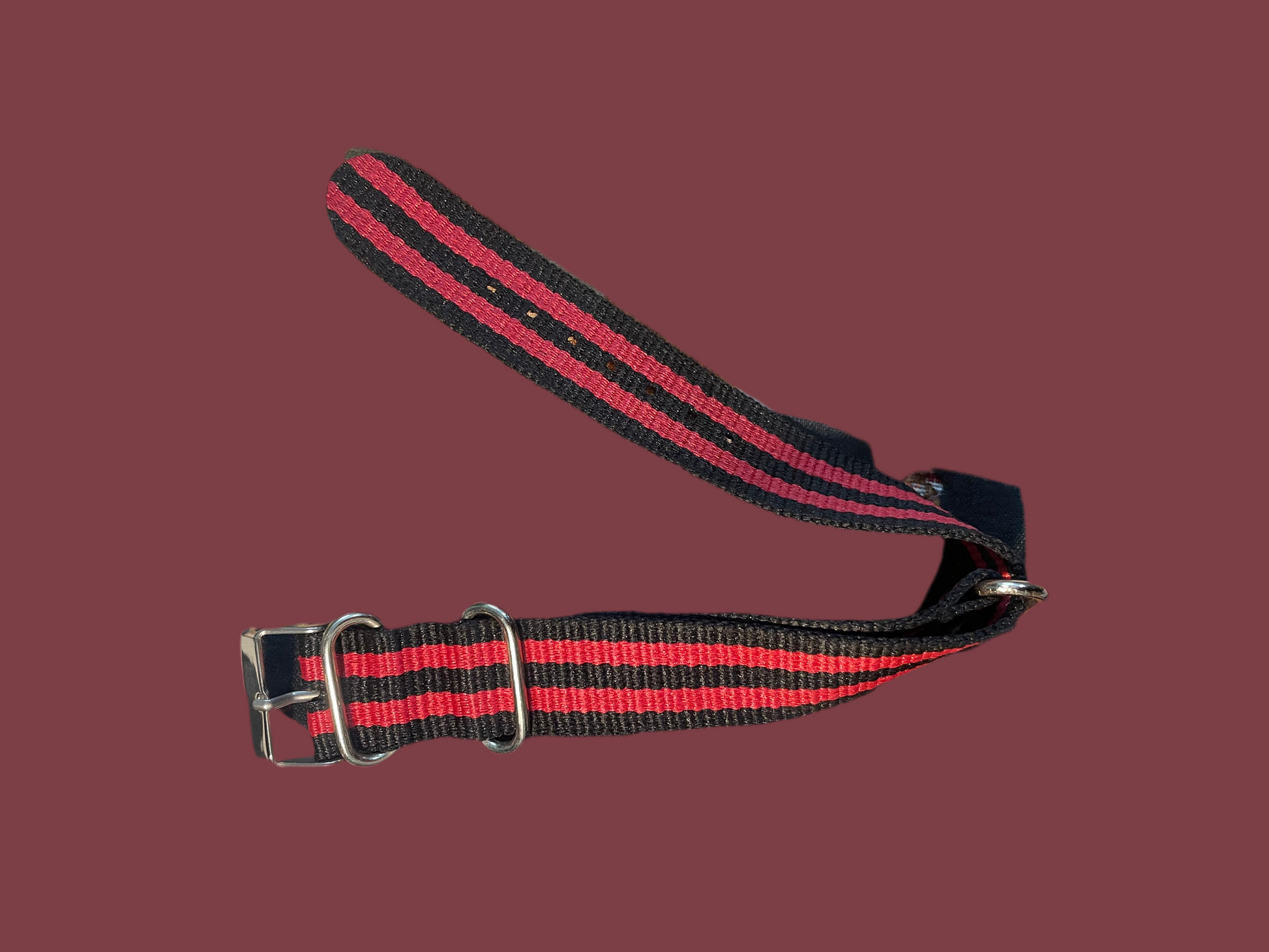 Red black striped nato strap 22mm
