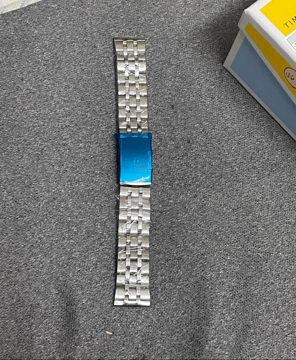Stainless steel jubilee watch strap with silver polished finish and blue protective clasp – 5-link bracelet for 18mm, 20mm, 22mm watches