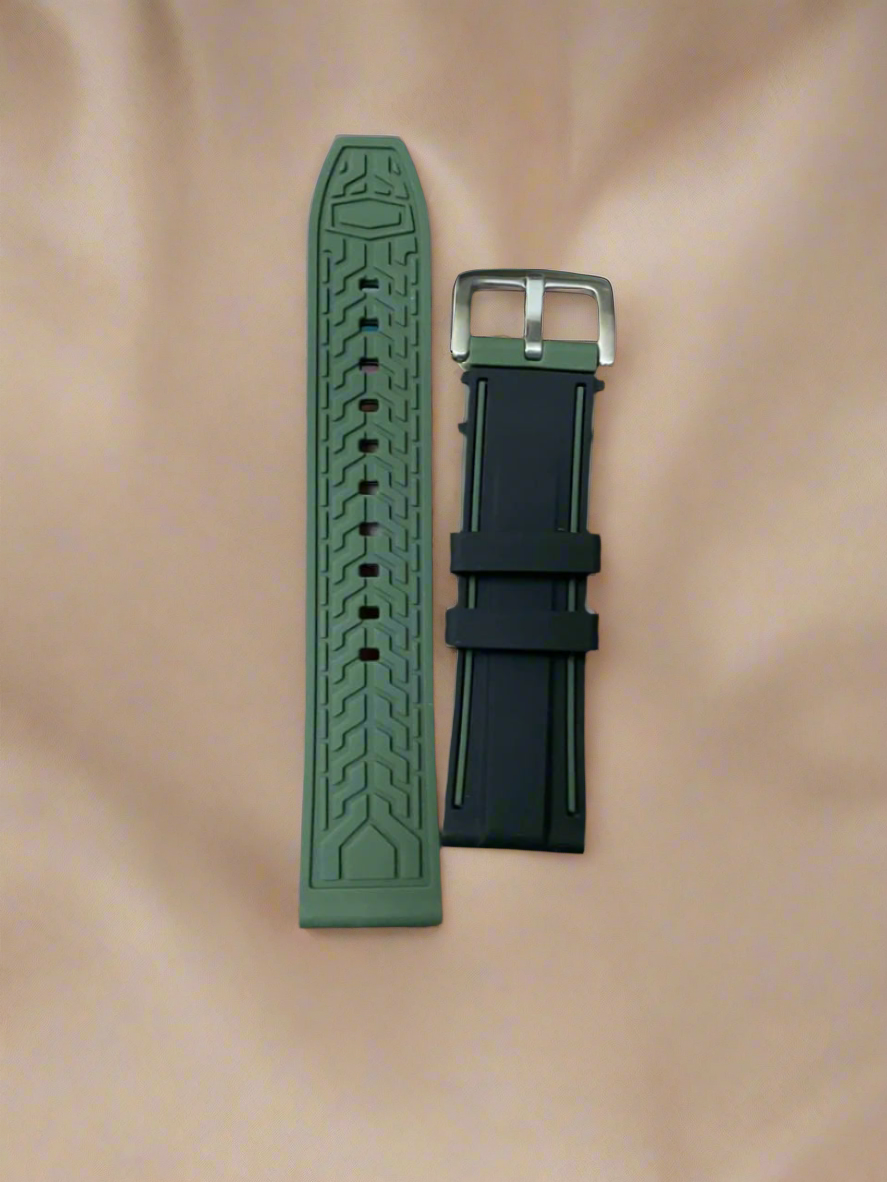 Premium 22mm Silicone Watch Strap – Black with Olive Green Stripes & Patterned Inner (Standard Pin Style)