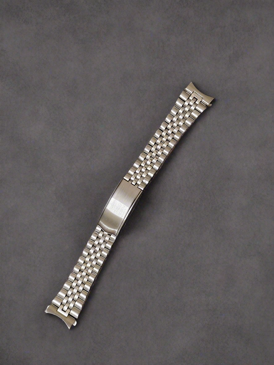 Curved End Stainless Steel Watch Strap – Brushed & Polished Jubilee Style Bracelet (18mm)