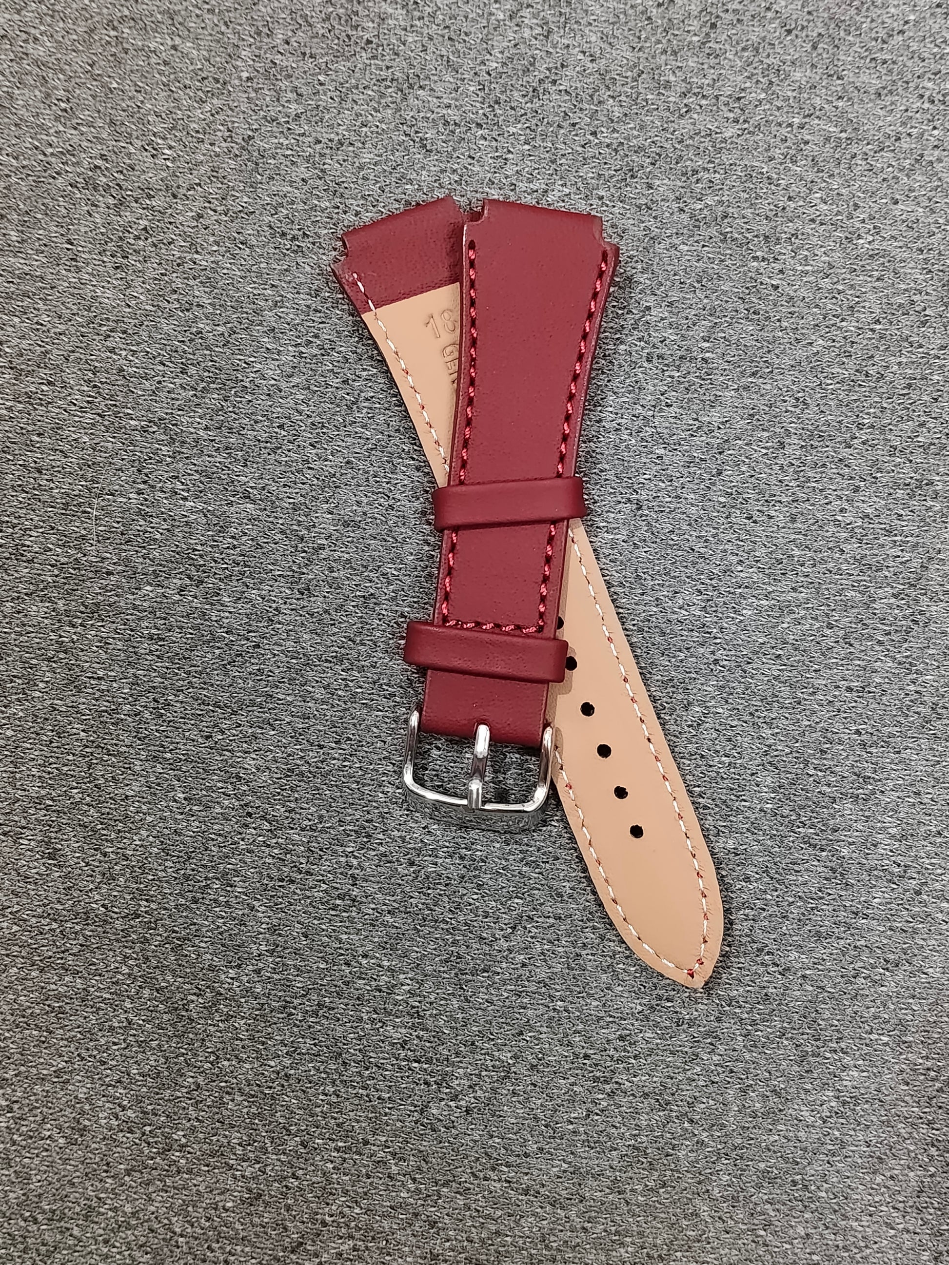 Maroon 18mm to 22mm genuine leather watch strap for Casio AE1200, A158, A168, with tan lining and silver buckle.