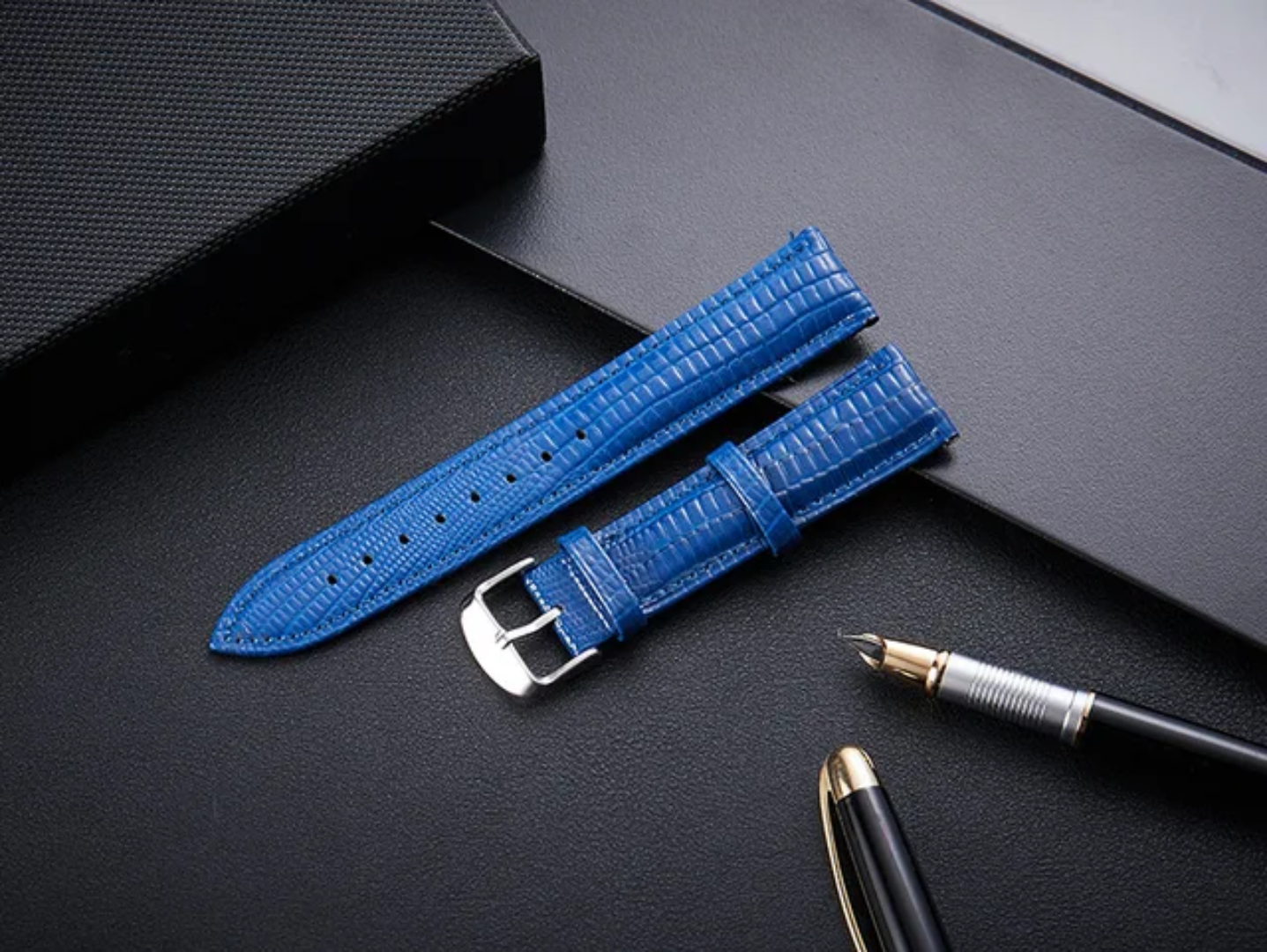 Premium Shiny Blue Lizard Pattern Leather Watch Strap – 18mm, 20mm, 22mm With Spring Bars(limited drop)