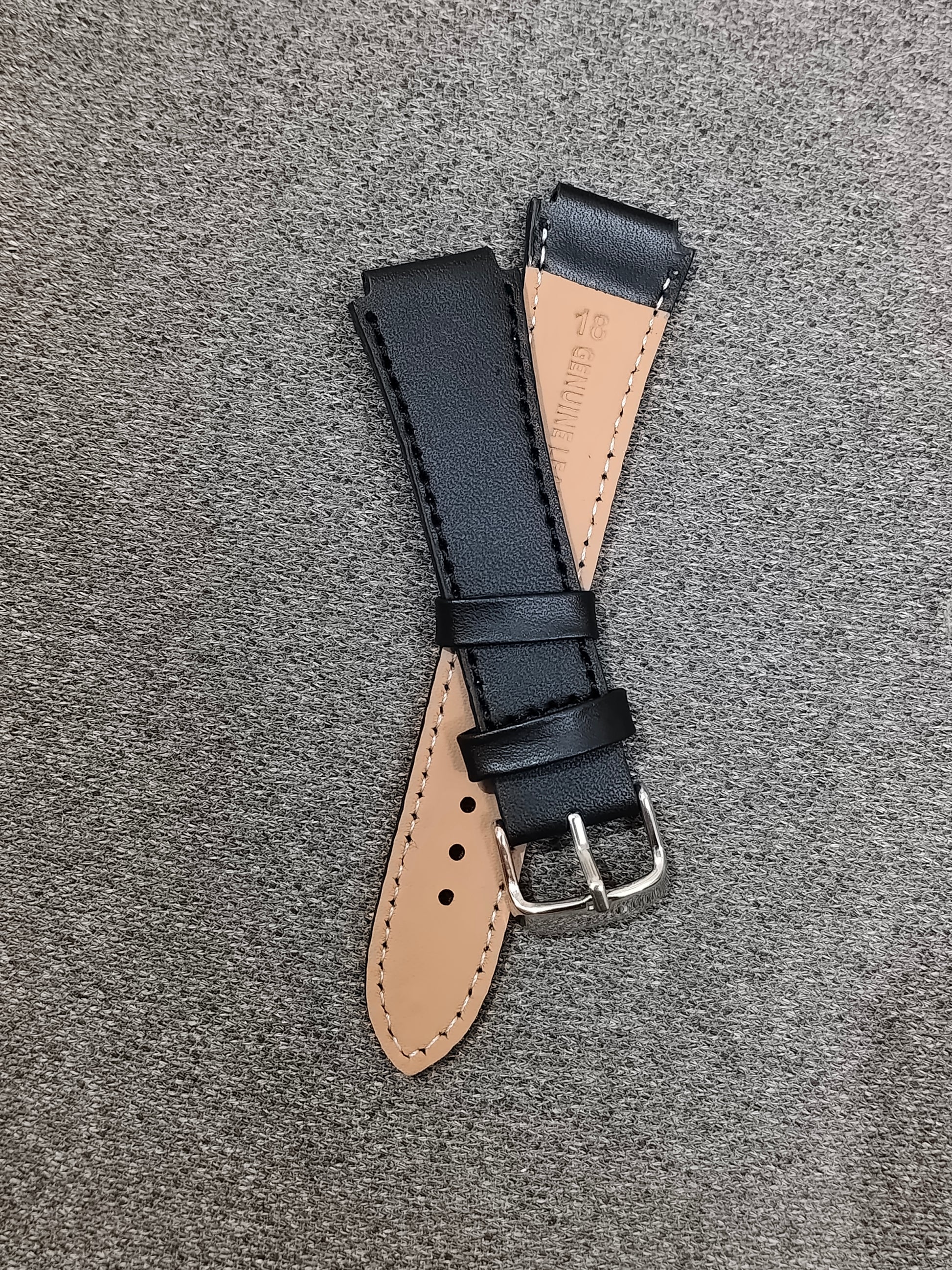 Black 18mm to 22mm genuine leather watch strap for Casio AE1200, A158, A168 with tan underside and silver buckle.
